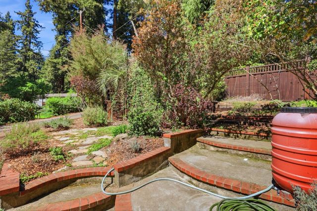 141 Monte Vista Lane, Boulder Creek, CA 95006