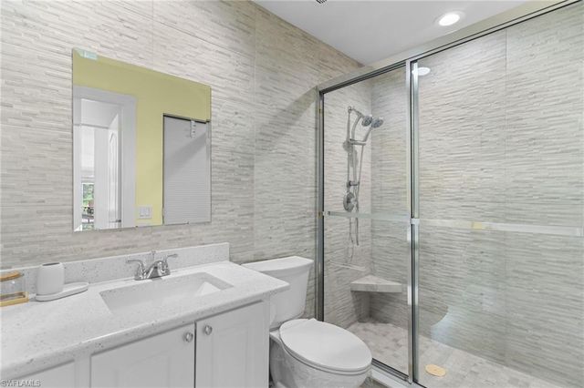 5338 Guadeloupe WAY, Naples, FL 34119