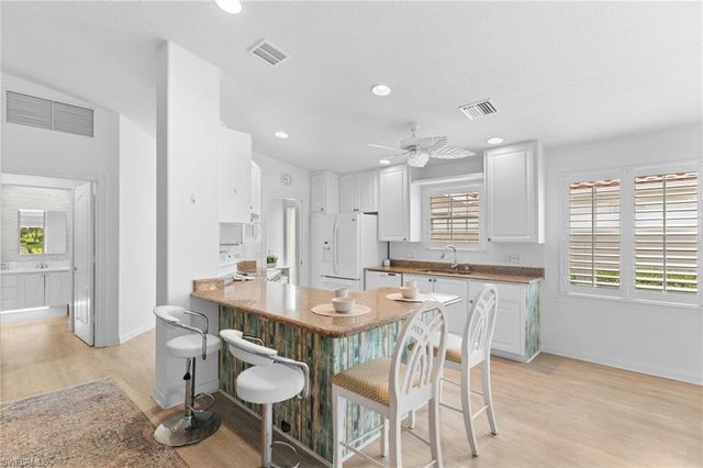 5338 Guadeloupe WAY, Naples, FL 34119