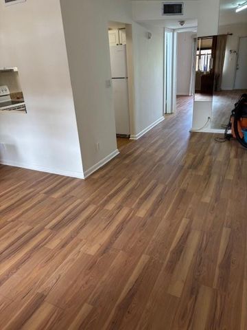 8851 Sunrise Lakes Boulevard 208, Sunrise, FL 33322