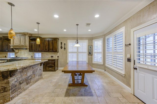 11826 Canyon Mills Drive, Houston, TX 77095