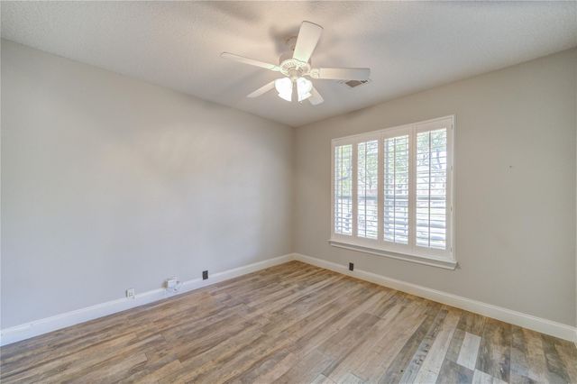 11826 Canyon Mills Drive, Houston, TX 77095