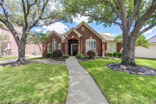 11826 Canyon Mills Drive, Houston, TX 77095