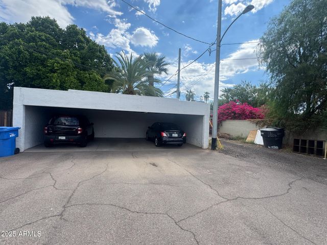 541 W MONTE VISTA Road Apt 3, Phoenix, AZ 85003