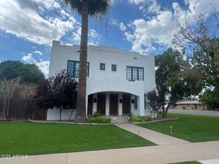 541 W MONTE VISTA Road Apt 3, Phoenix, AZ 85003
