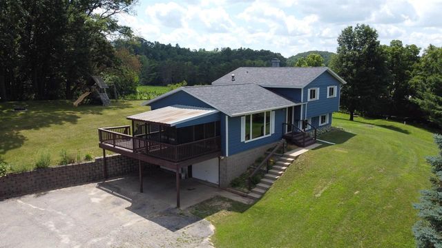 15165 Hennepin Road, Tomah, WI 54660