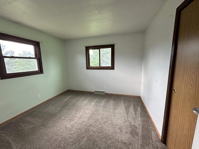 15165 Hennepin Road, Tomah, WI 54660