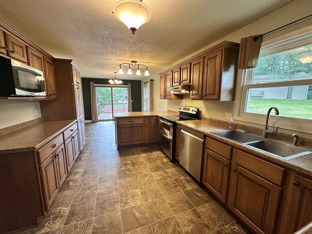 15165 Hennepin Road, Tomah, WI 54660