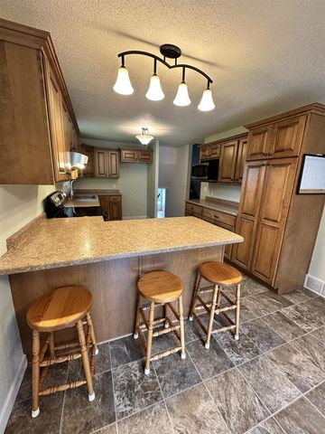 15165 Hennepin Road, Tomah, WI 54660