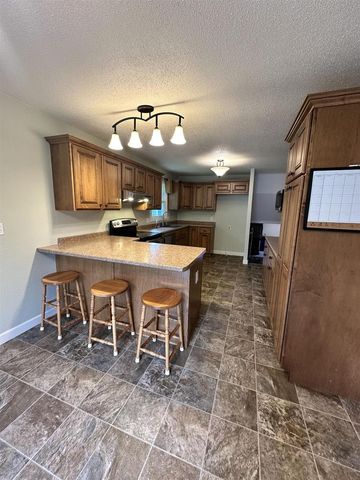 15165 Hennepin Road, Tomah, WI 54660