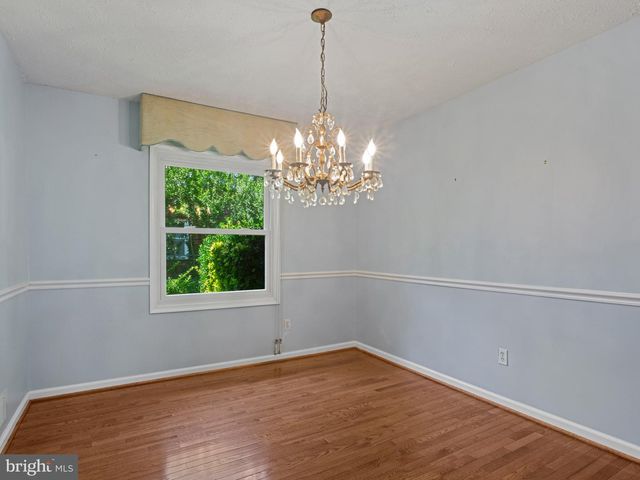 1933 HUGUENOT PL, Severn, MD 21144