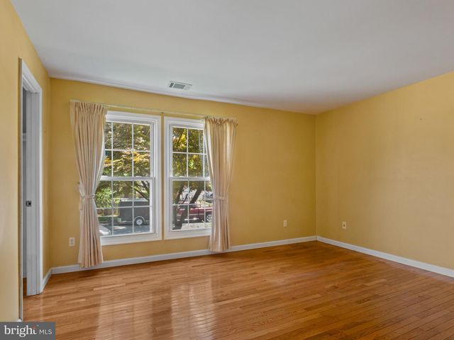1933 HUGUENOT PL, Severn, MD 21144