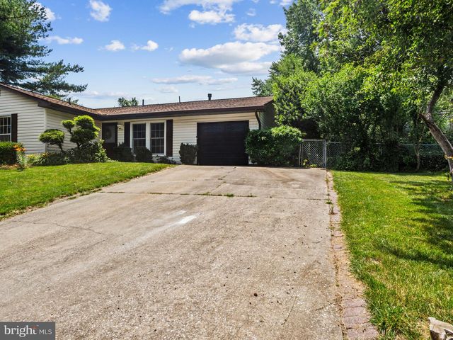 1933 HUGUENOT PL, Severn, MD 21144