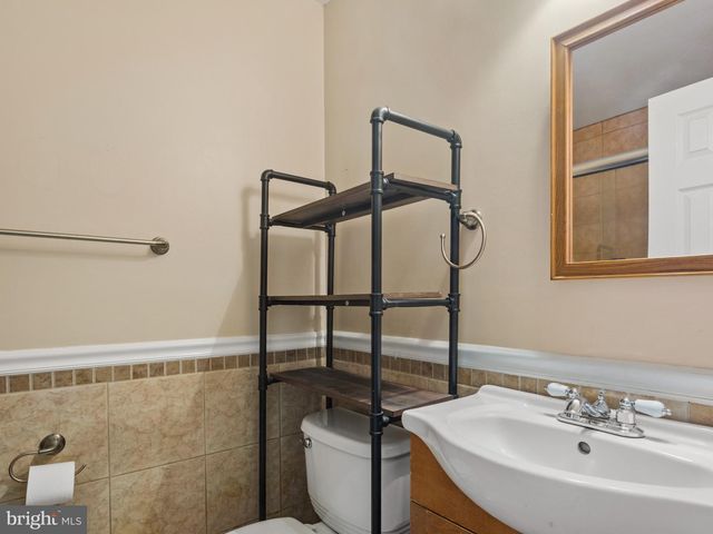 1933 HUGUENOT PL, Severn, MD 21144