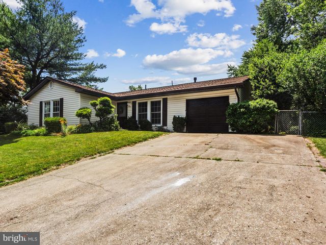 1933 HUGUENOT PL, Severn, MD 21144