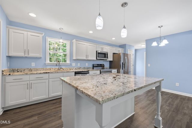 230 N Ridge Drive, Louisburg, NC 27549