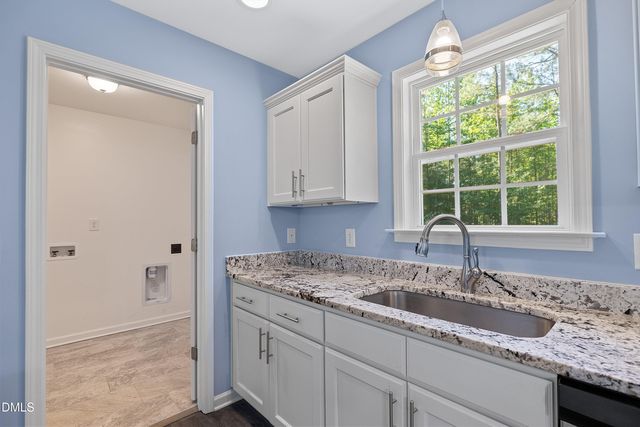 230 N Ridge Drive, Louisburg, NC 27549
