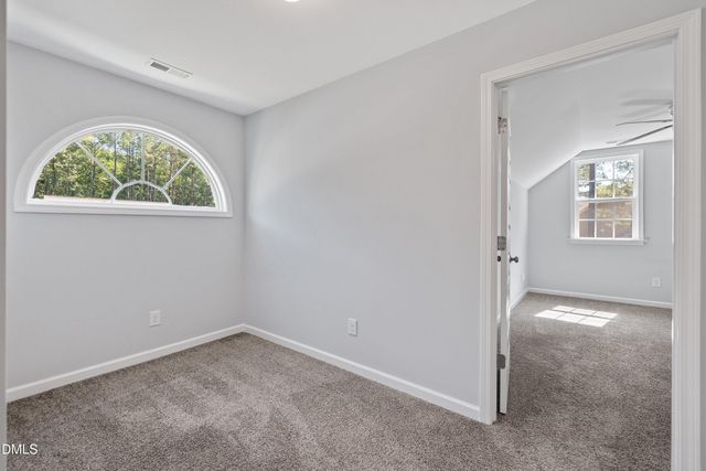 230 N Ridge Drive, Louisburg, NC 27549