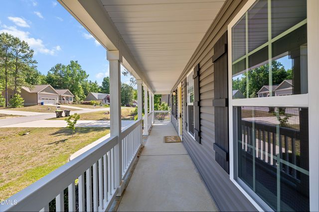 230 N Ridge Drive, Louisburg, NC 27549