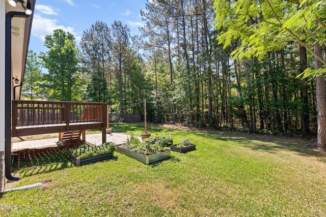 230 N Ridge Drive, Louisburg, NC 27549