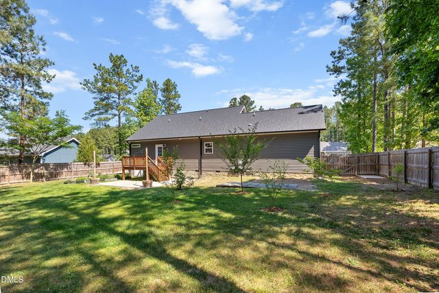 230 N Ridge Drive, Louisburg, NC 27549
