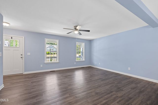230 N Ridge Drive, Louisburg, NC 27549