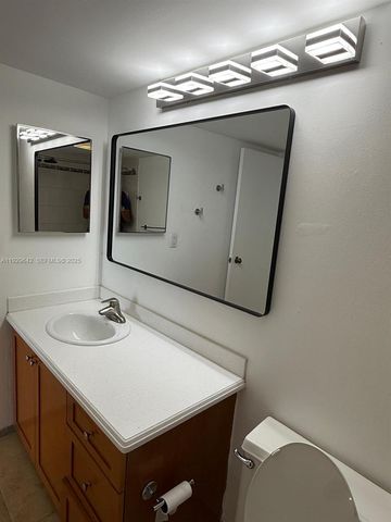 555 NE 15th St 14K, Miami, FL 33132