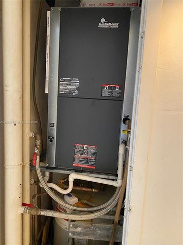 555 NE 15th St 14K, Miami, FL 33132