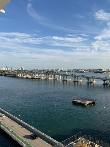 555 NE 15th St 14K, Miami, FL 33132