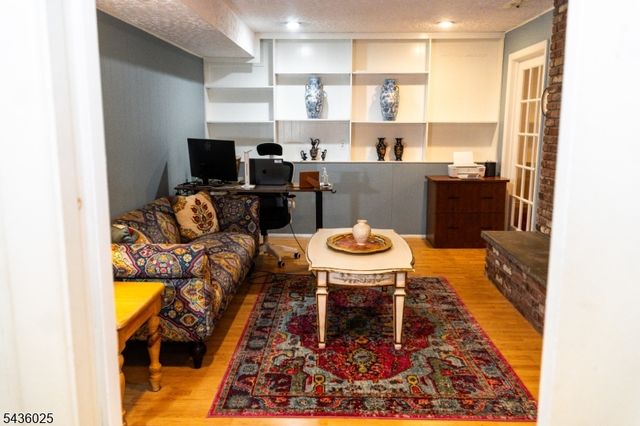 62 Trocha Ave, Livingston Twp., NJ 07039