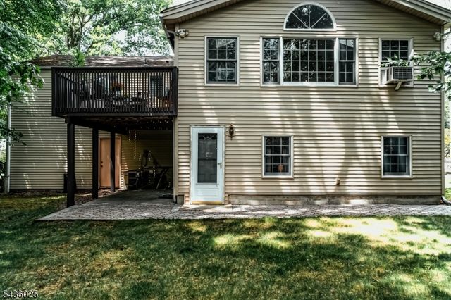 62 Trocha Ave, Livingston Twp., NJ 07039