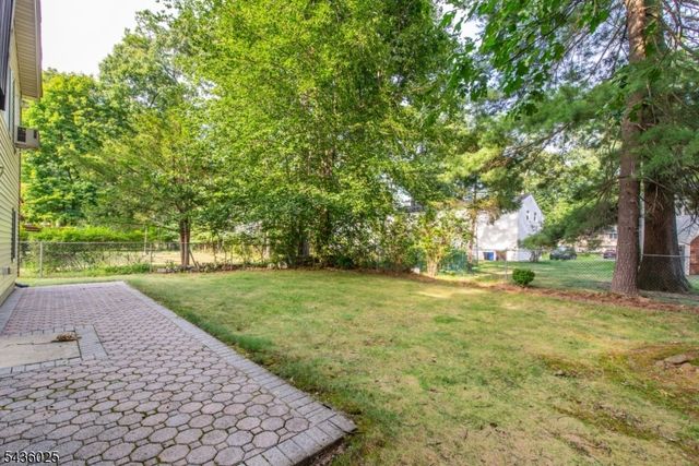 62 Trocha Ave, Livingston Twp., NJ 07039