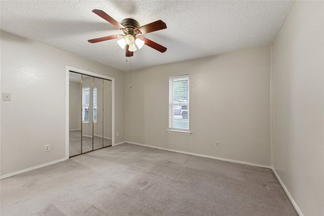 1729 Jenkins Lane, Glenn Heights, TX 75154