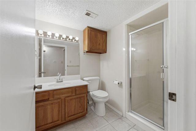 1729 Jenkins Lane, Glenn Heights, TX 75154