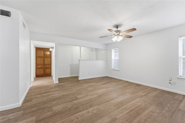 1729 Jenkins Lane, Glenn Heights, TX 75154