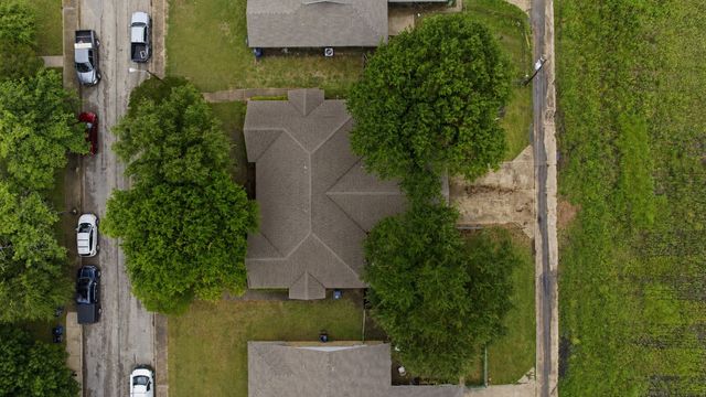 1729 Jenkins Lane, Glenn Heights, TX 75154