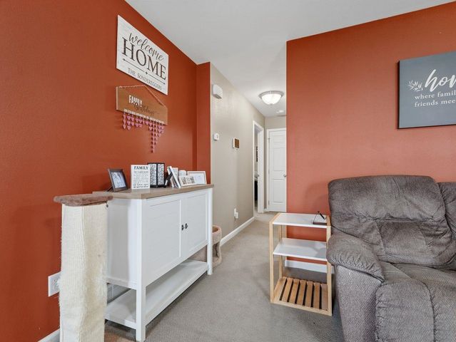 3001 NW 9th St., Minot, ND 58703