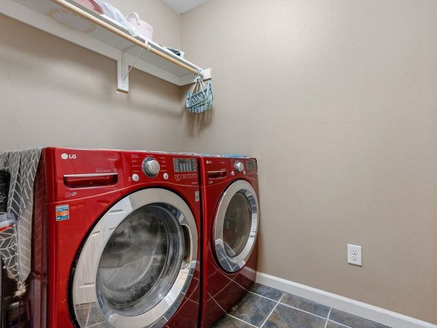 3001 NW 9th St., Minot, ND 58703