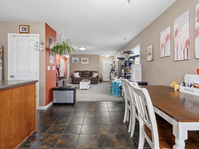 3001 NW 9th St., Minot, ND 58703