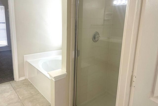 3208 Waterglen Court, League City, TX 77573