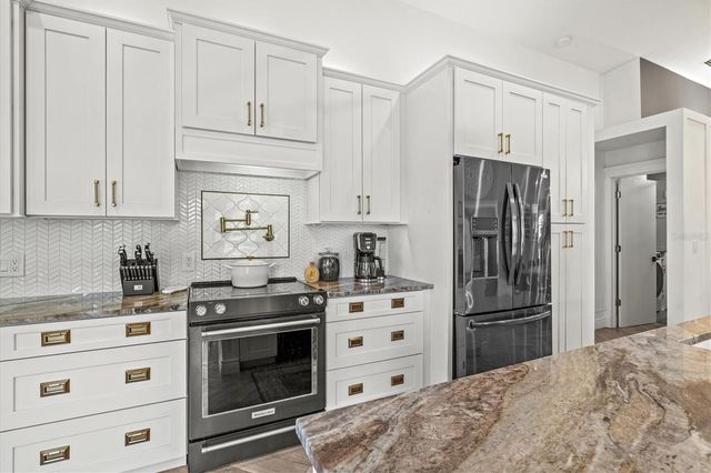 1059 TRUMAN STREET, Nokomis, FL 34275