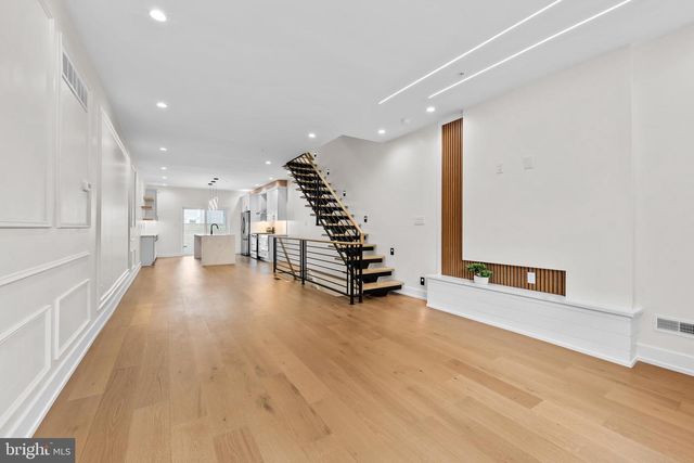 2324 REED ST, Philadelphia, PA 19146