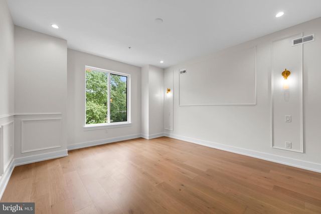 2324 REED ST, Philadelphia, PA 19146