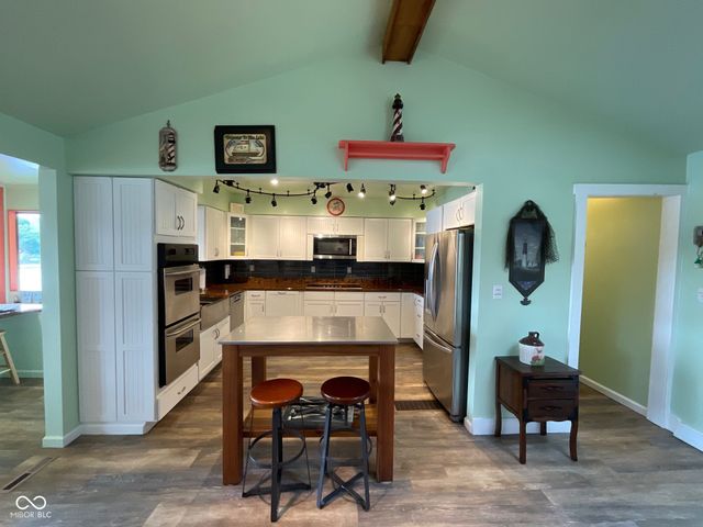 1908 Lee Kay Drive, Rockville, IN 47872