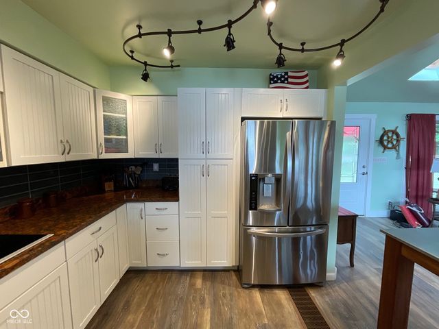1908 Lee Kay Drive, Rockville, IN 47872
