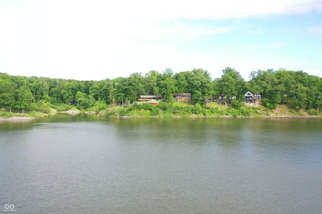1908 Lee Kay Drive, Rockville, IN 47872