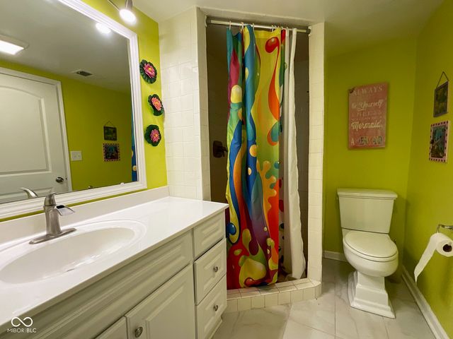1908 Lee Kay Drive, Rockville, IN 47872