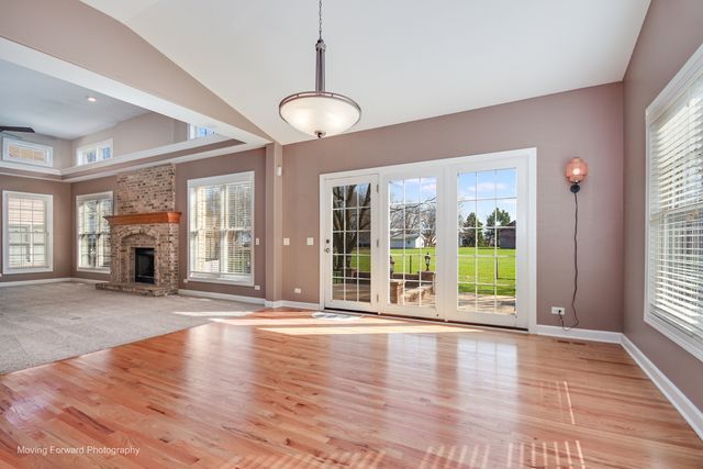 24833 Winterberry Lane, Plainfield, IL 60585