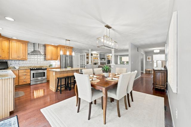 8 Rolling Ridge Road, Windham, NH 03037