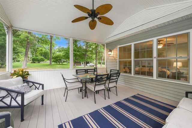 8 Rolling Ridge Road, Windham, NH 03037